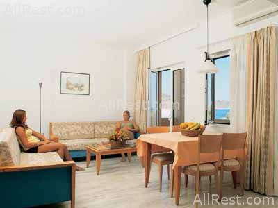 Ilianthos Village Luxury Hotel 6